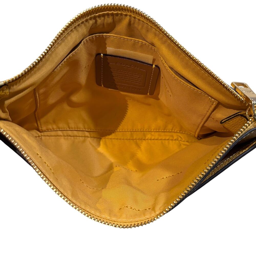 Coach Pebbled Leather Polly Top Zip Crossbody Clutch Purse Shoulder Bag Butter - Picture 4 of 10